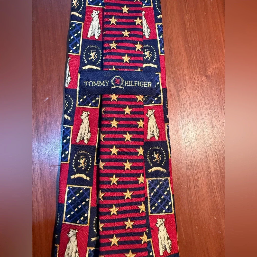 TOMMY HILFIGER Neck Tie Scottie Dog w/ Logo‎ and Stars 100% Silk Tie